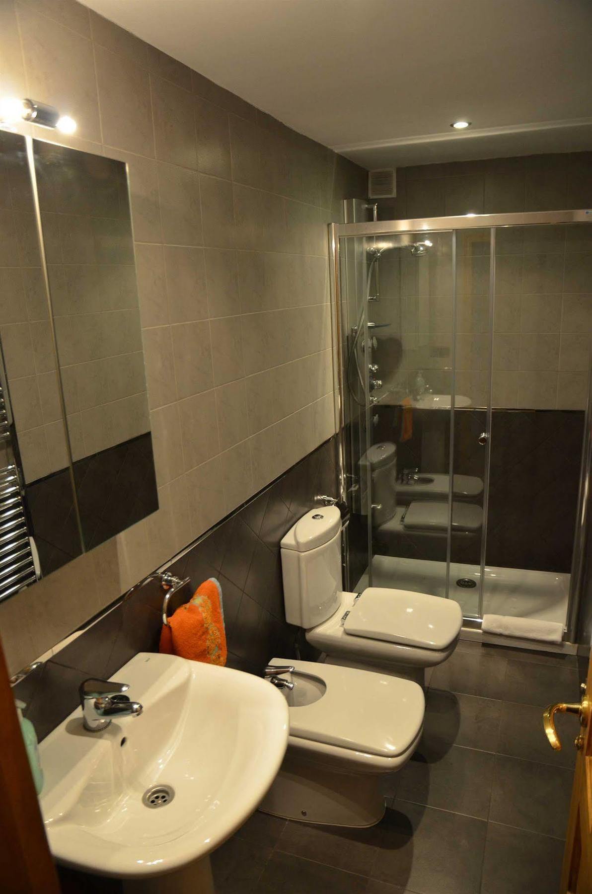 Apartamentos Spa Cantabria Infinita Cillorigo de Liebana Екстер'єр фото