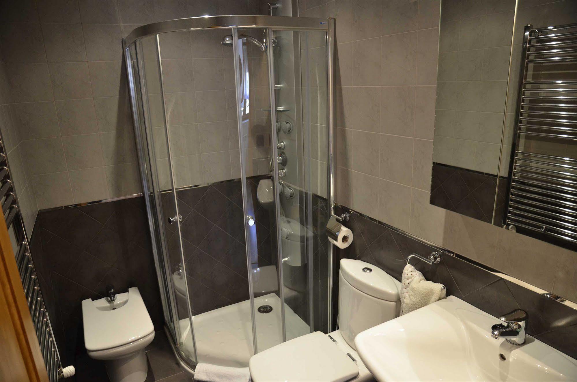 Apartamentos Spa Cantabria Infinita Cillorigo de Liebana Екстер'єр фото
