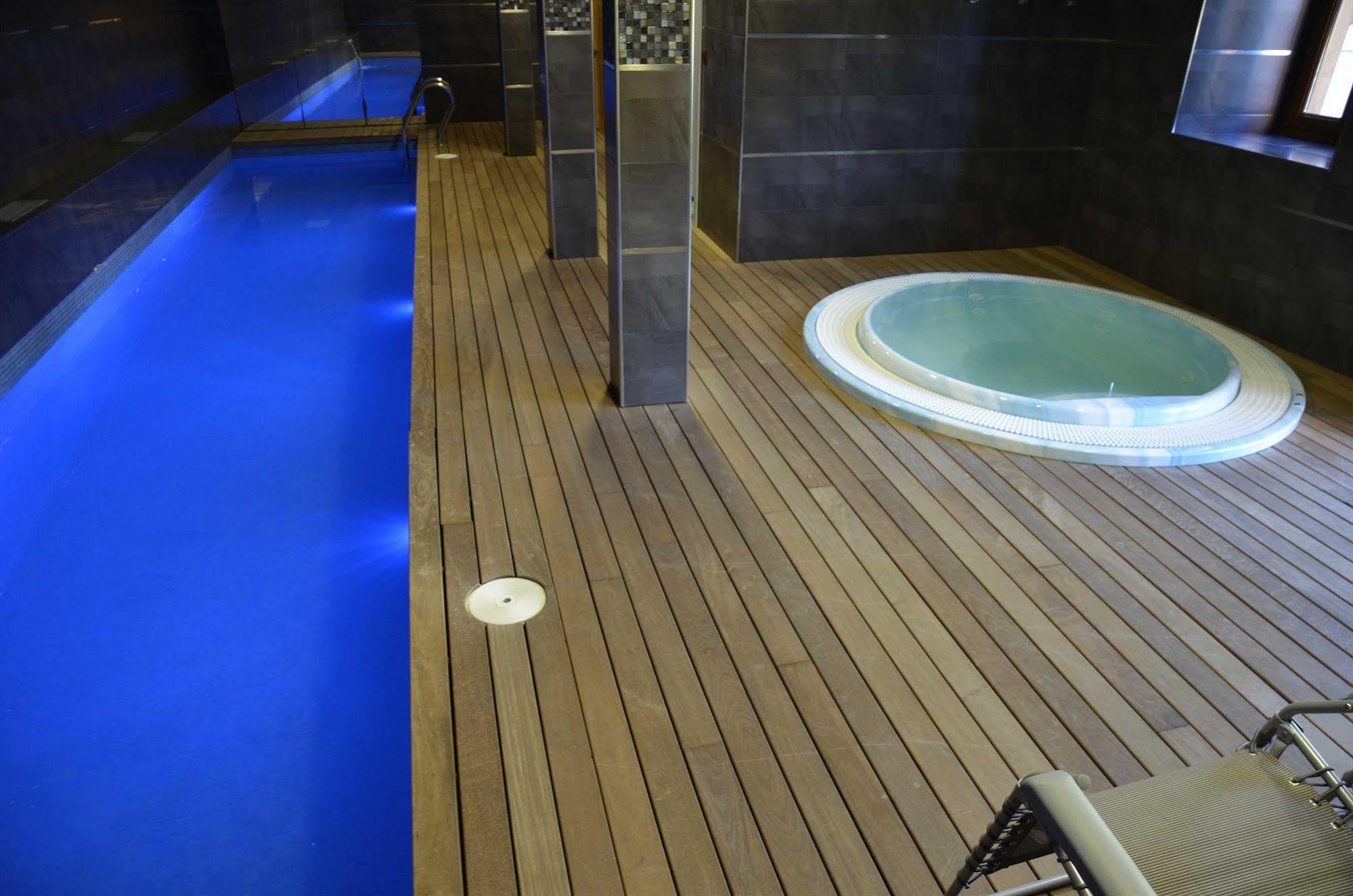 Apartamentos Spa Cantabria Infinita Cillorigo de Liebana Екстер'єр фото
