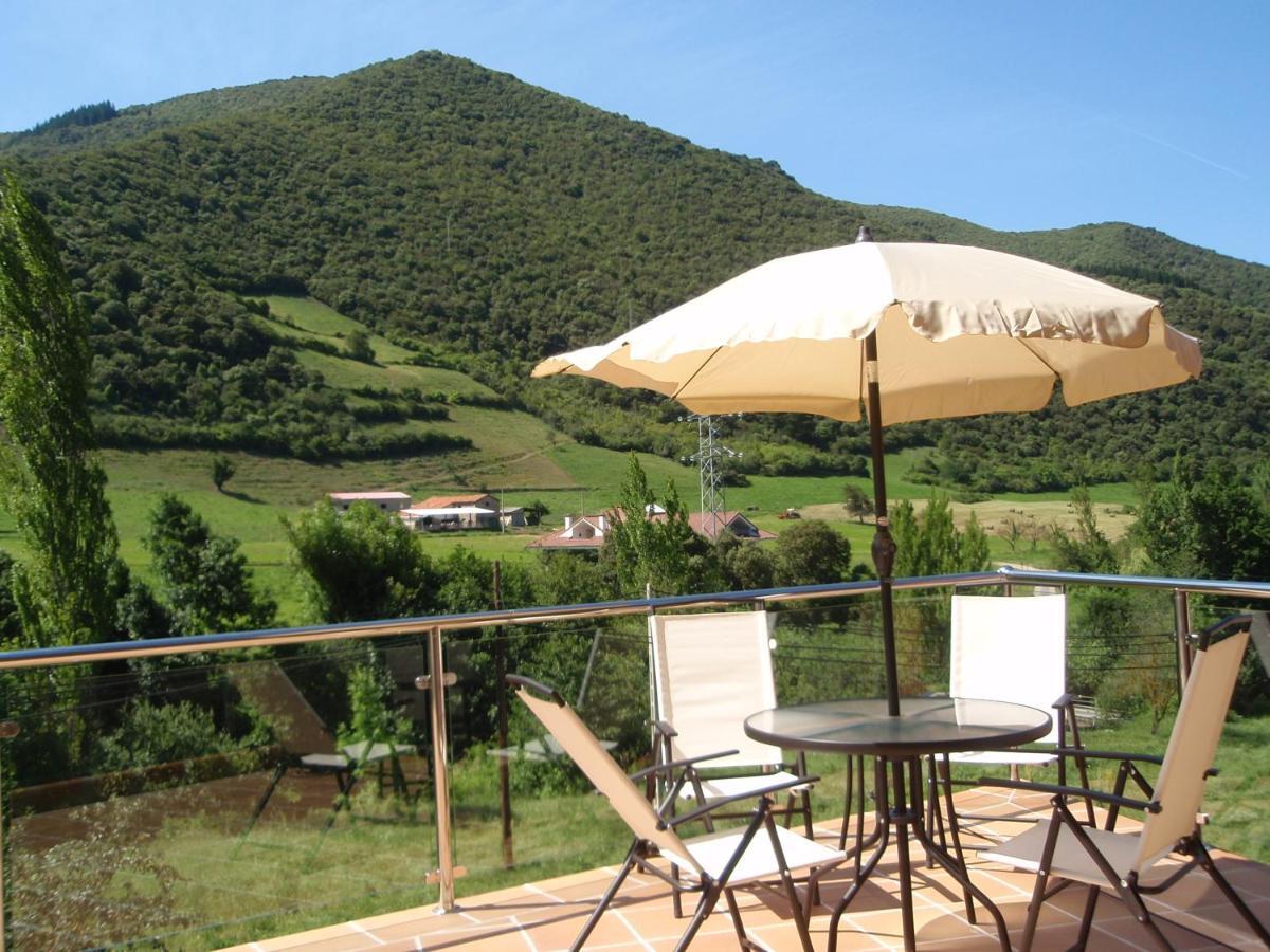 Apartamentos Spa Cantabria Infinita Cillorigo de Liebana Номер фото